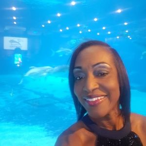 Meet your Posher, Lavada